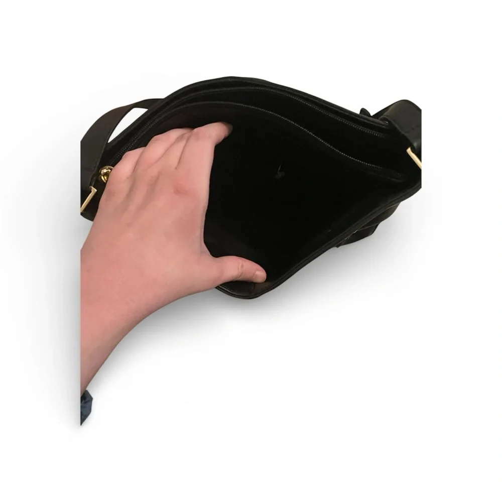 Ettienne Agner black sholder bag - Picture 5 of 5